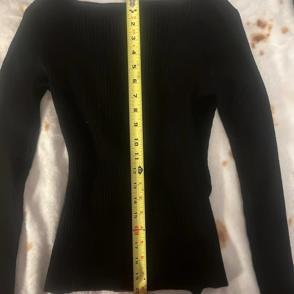 Qualfort size Medium black ribbed sweater - Picture 13 of 13
